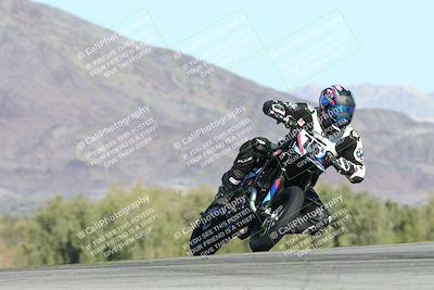 media/Dec-04-2025-Racers Edge (Thu) [[5ebc9f124d]]/3-B Group/4-Session 2 (Turn 9 Entry)/